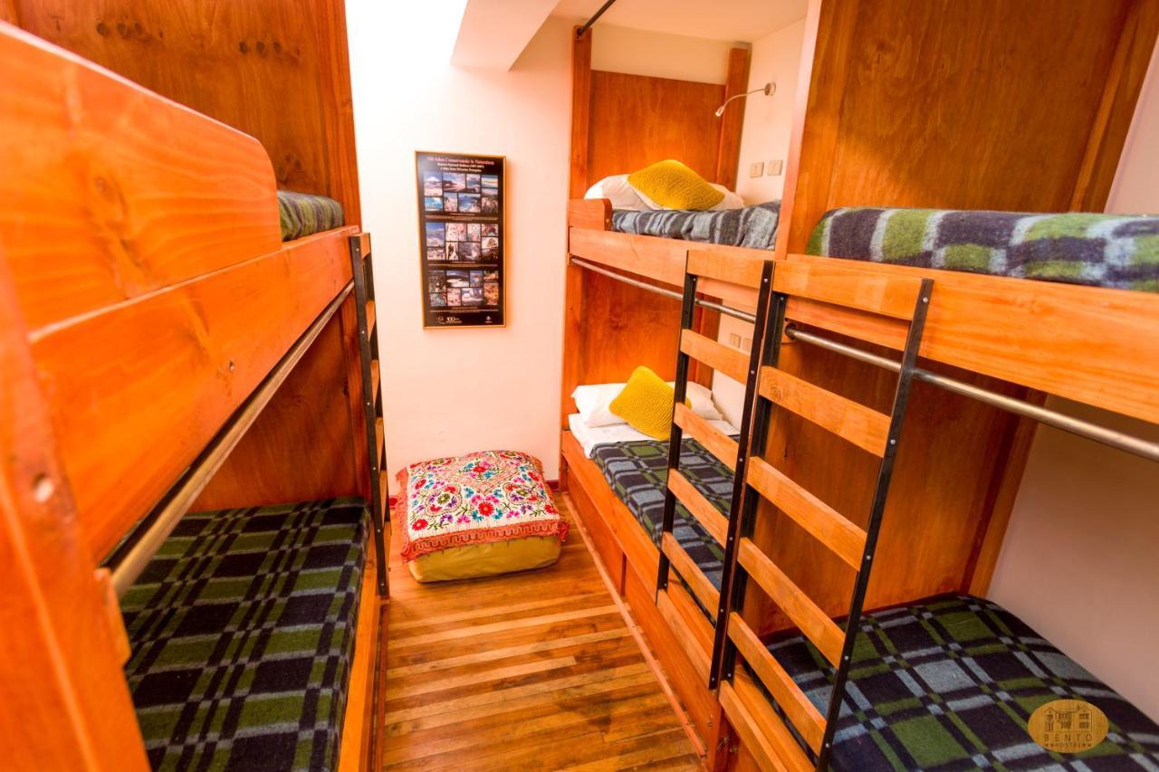 Bento Hostel (Adults Only) Сантяго Екстериор снимка
